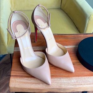 Nude uptown Christian Loubutain heels
